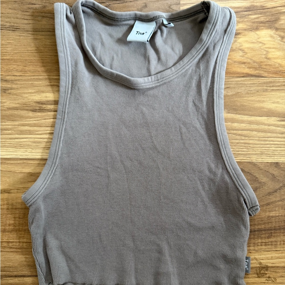 Aritzia Sleeveless Ribbed Crop Top — Taupe